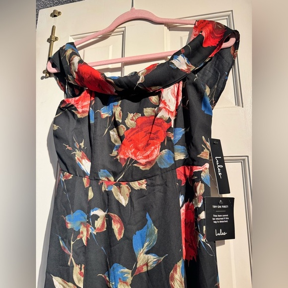 NEW Lulus I Care Black Floral Maxi Dress Off Shoulder Formal Black Red Small NWT - Picture 6 of 10